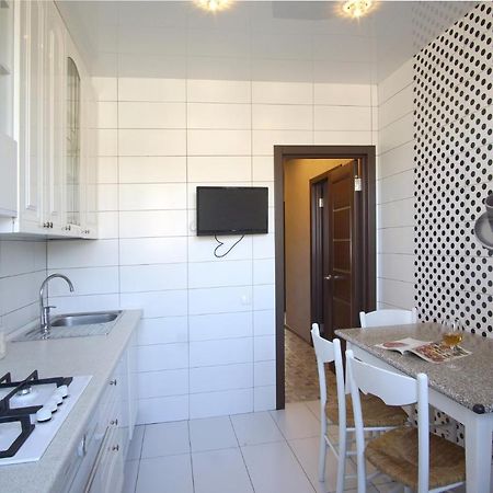 Hvylevogo Street Apartment Kharkov Ngoại thất bức ảnh
