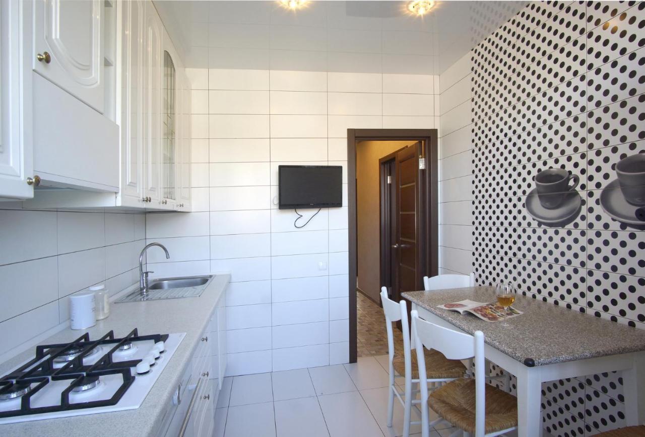 Hvylevogo Street Apartment Kharkov Ngoại thất bức ảnh