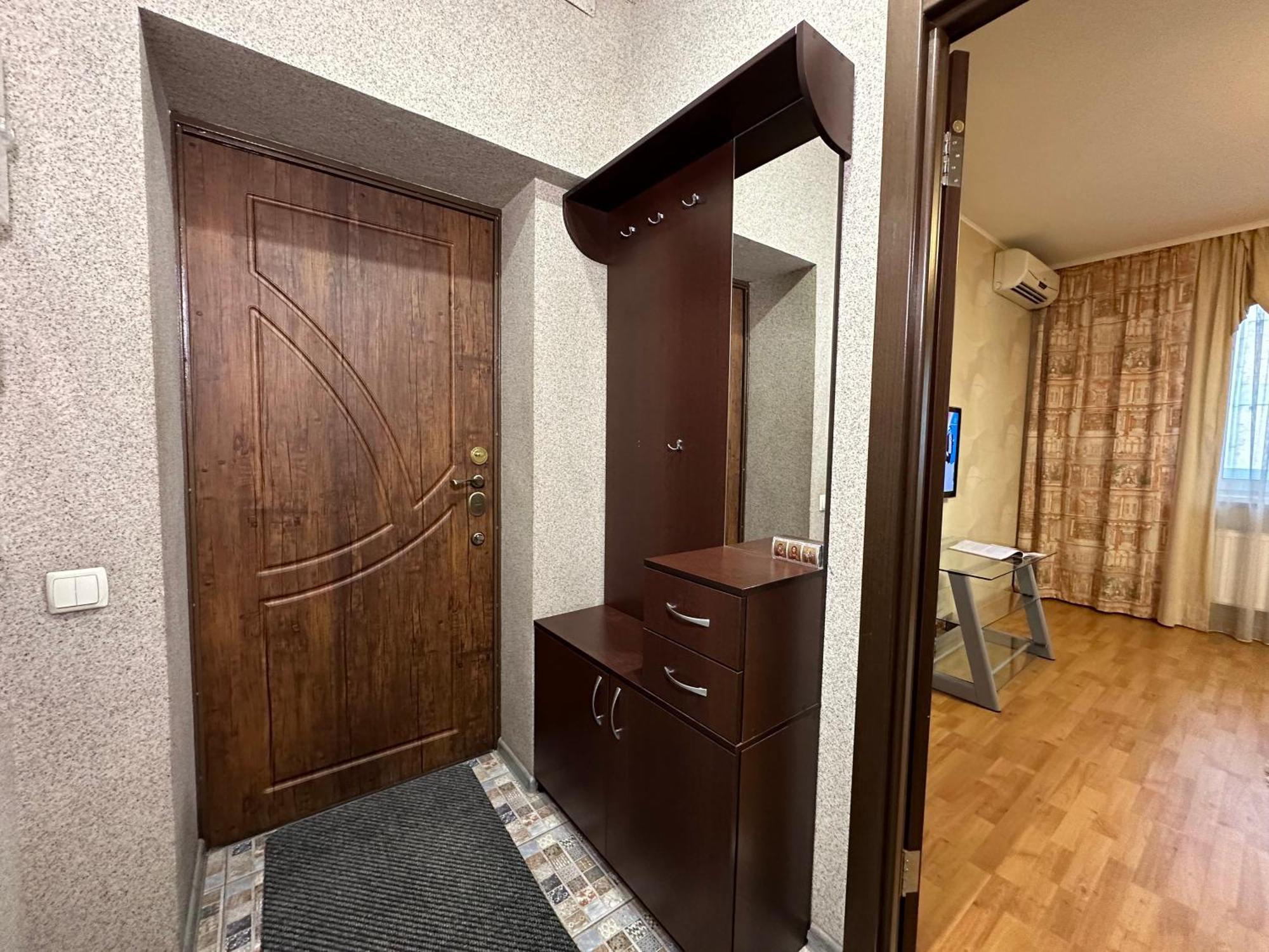 Hvylevogo Street Apartment Kharkov Ngoại thất bức ảnh